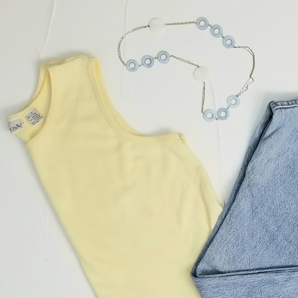 FIND THESE BEAUTIES & SO MUCH MORE IN MY CLOSET! - Picture 3 of 5